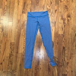 Ivivva Blue patterned leggings